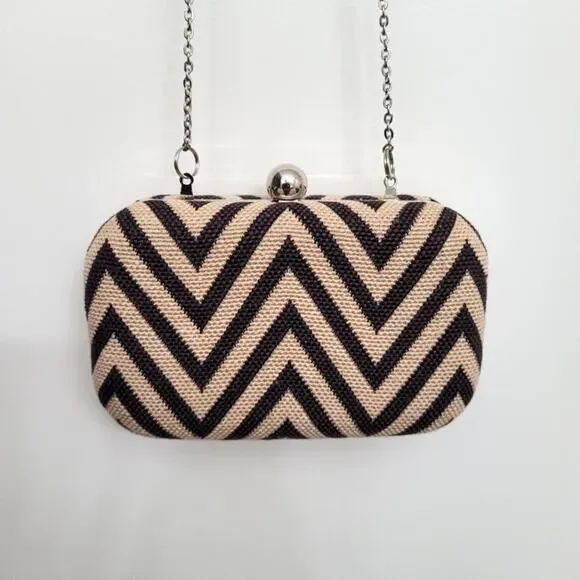 Ann Taylor Chevron Style Print Black & Tan Clutch - Picture 2 of 8